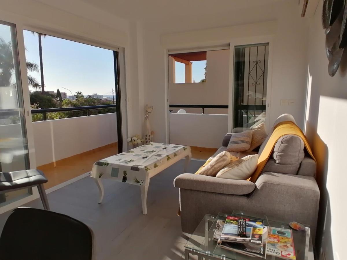 Appartement Moderne Pour 6 Adultes Benalmádena Exteriér fotografie