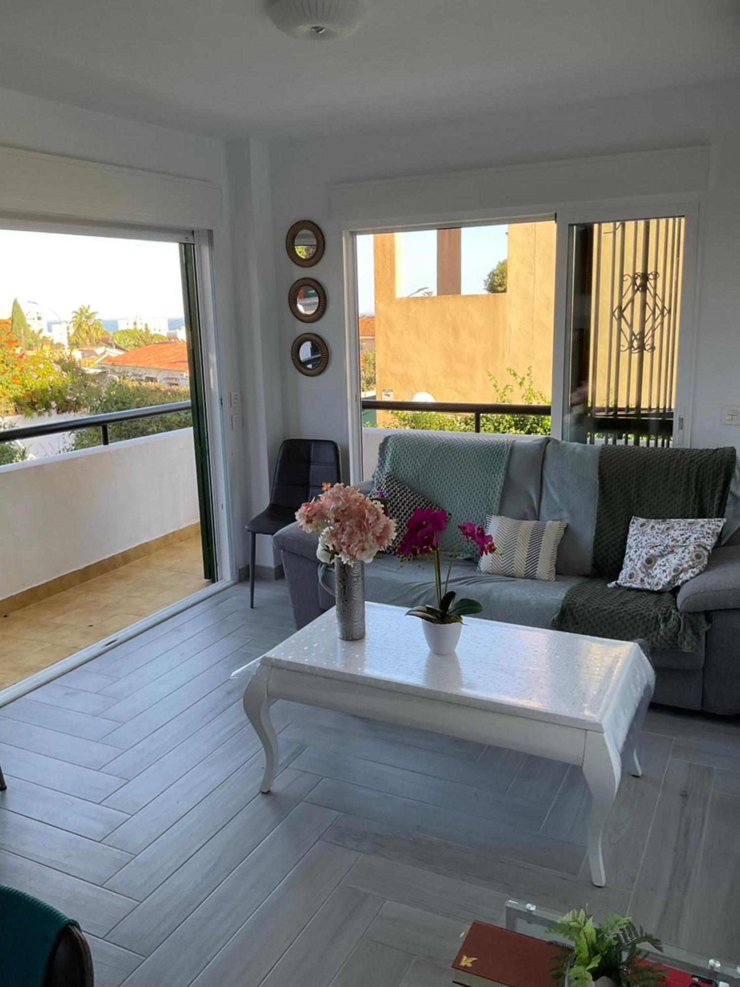 Appartement Moderne Pour 6 Adultes Benalmádena Exteriér fotografie